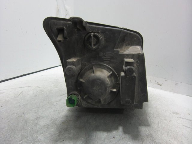 2T1413005 FORD Левая фара купить в Черкассы