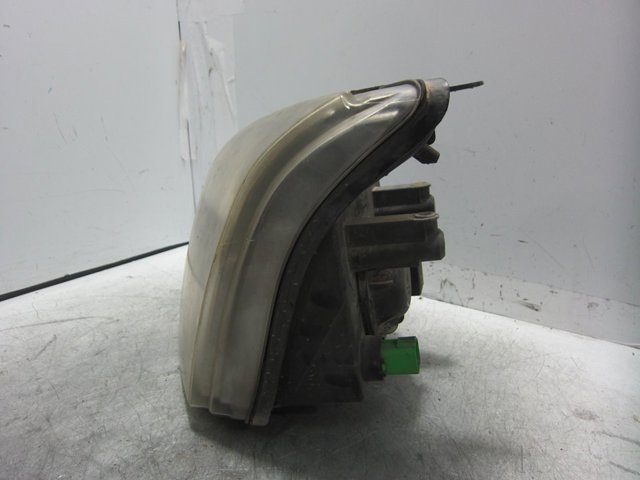 2T1413005 FORD Левая фара купить в Николаев