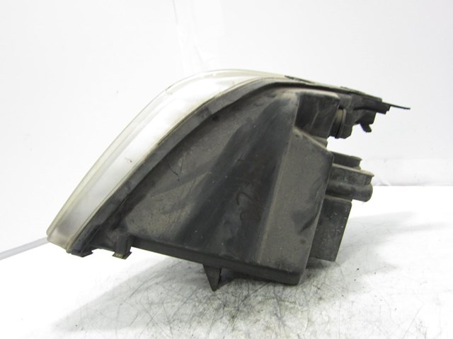 2T1413006 FORD Правая фара купить в Черновцы