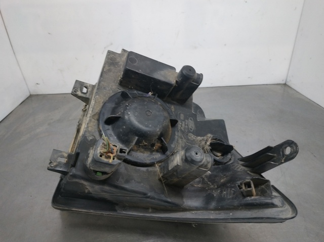 FORD 2T1413006AE Фара правая в наличии Сумы
