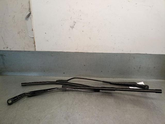 FORD 2T1417B589AD Рычаг-поводок стеклоочистителя лобового стекла в наличии Павлоград