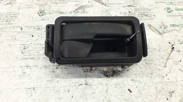 FORD 2T14V266A62CJ Ручка двери боковой (сдвижной) внутренняя правая в наличии Винница