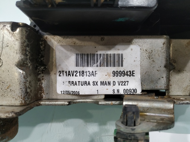 FORD 2T1AV21813AF Замок водительской двери в наличии Кривой Рог