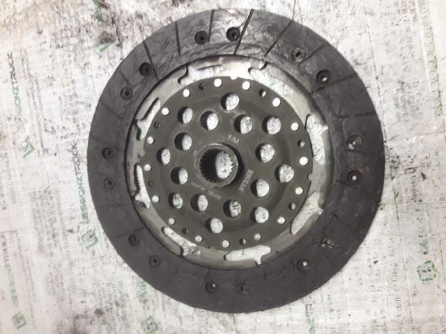 30100AU600 NISSAN Диск сцепления купить в Николаев