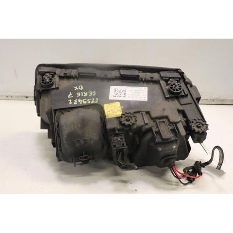 301043202 BMW Правая фара купить в Сумы