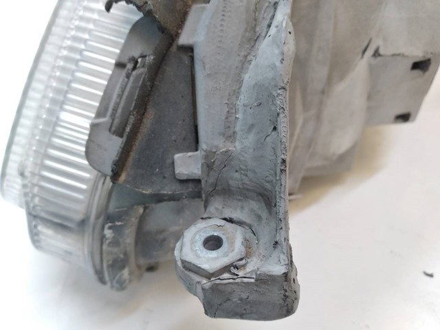 MERCEDES 301153272 Правая фара в наличии Хмельницкий