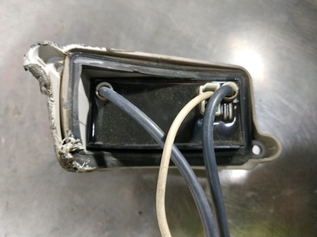 MERCEDES 301153272 Фара правая в наличии Черкассы