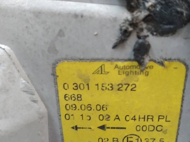 301153272 MERCEDES Правая фара купить в Чернигов