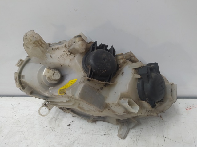 MERCEDES 301169202 Фара правая в наличии Кривой Рог