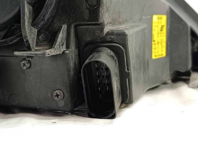 301183201 FORD Левая фара купить в Одесса