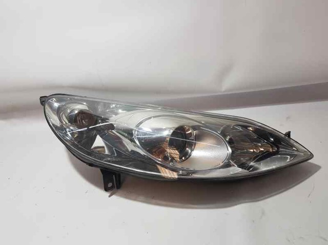PEUGEOT 301213272 Правая фара в наличии Николаев