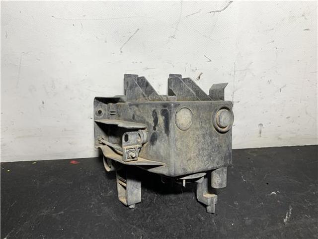 301392437 Фара противотуманная правая купить Черновцы