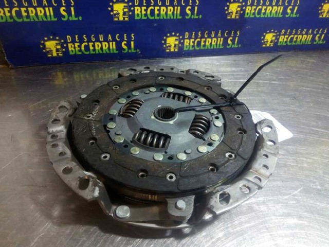 302050901R RENAULT Сцепление купить в Кривой Рог