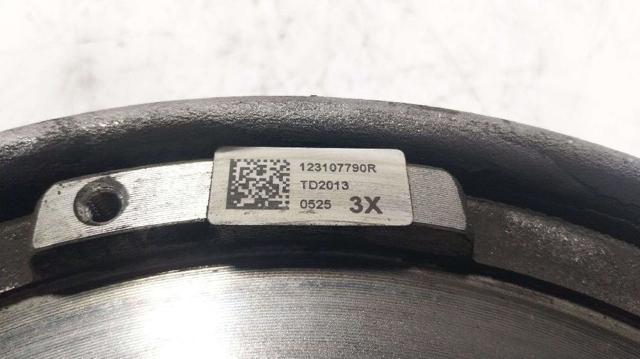 RENAULT 302051190R в наличии Днепр