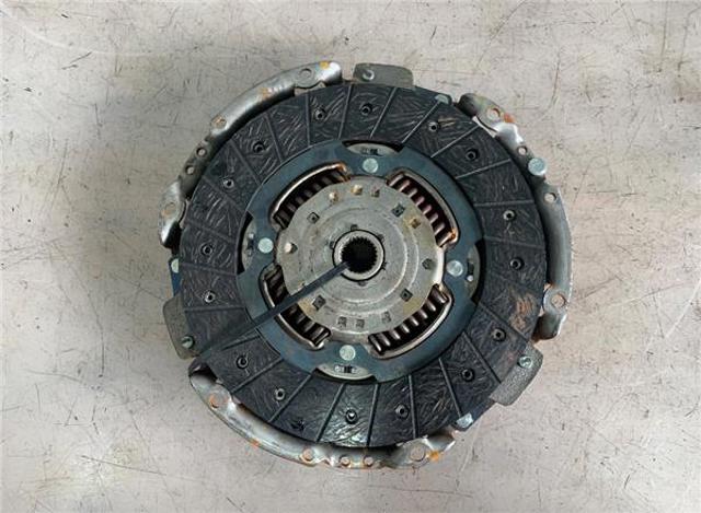 RENAULT 302053302R Сцепление в наличии Украина