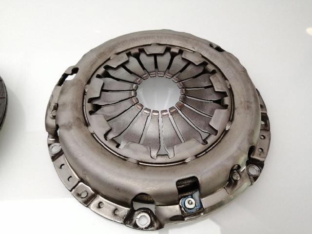 302054100R RENAULT Комплект сцепления купить в Житомир