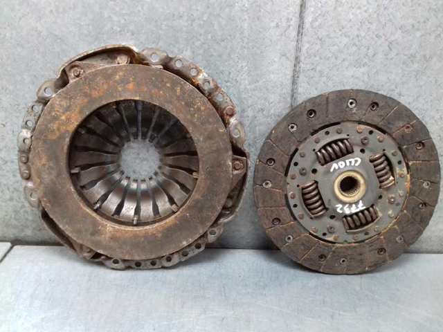 RENAULT 302057404R в наличии Ужгород