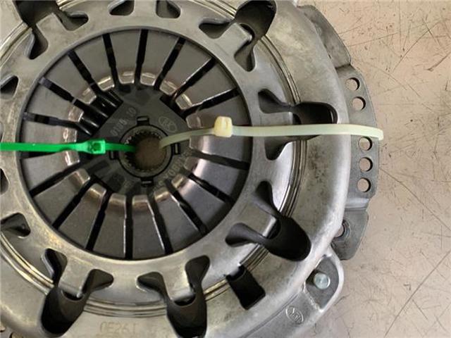 30300CR12B NISSAN Сцепление купить в Николаев