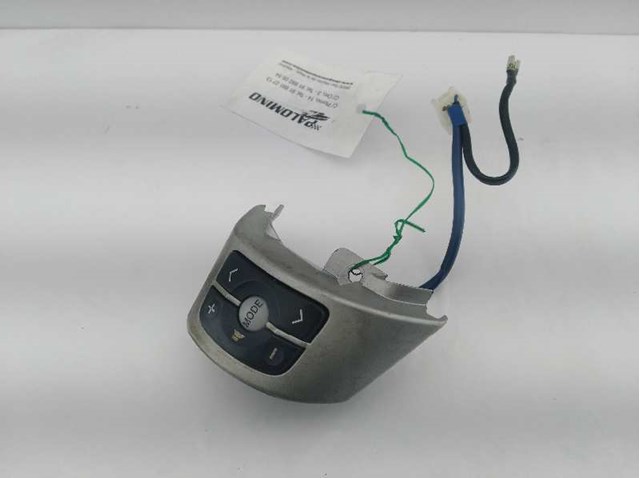 305460899FKA Toyota