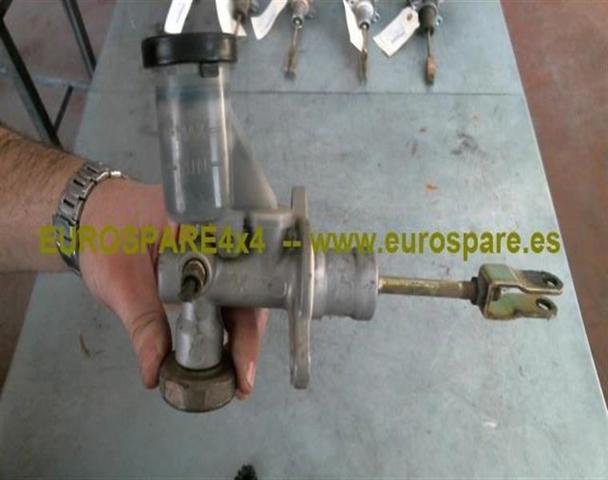 306103S102 NISSAN Цилиндр сцепления главный купить в Полтава