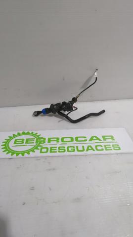 306104007R RENAULT Цилиндр сцепления главный купить в Одесса