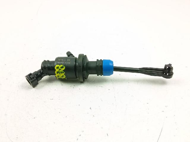 NISSAN 306104BA0A Цилиндр сцепления главный в наличии Черновцы