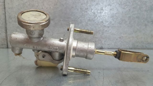 306105M00A Цилиндр сцепления главный купить Запорожье