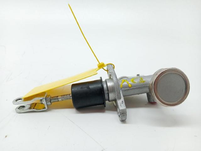 NISSAN 306105X01B Цилиндр сцепления главный в наличии Винница