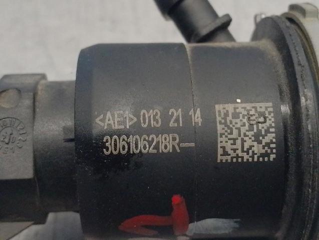 306106218R RENAULT Цилиндр сцепления главный купить в Николаев