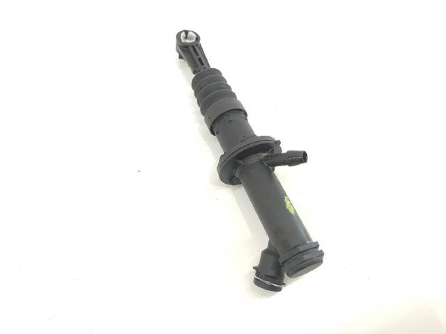 306107617R RENAULT Цилиндр сцепления главный купить в Черкассы