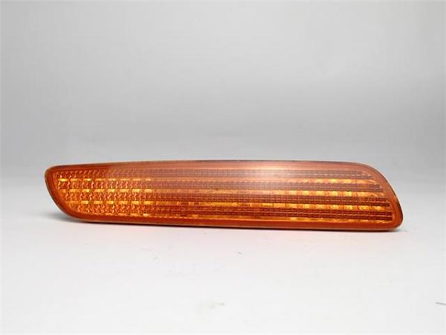 VOLVO 30613666 Габарит передний правый в наличии Винница