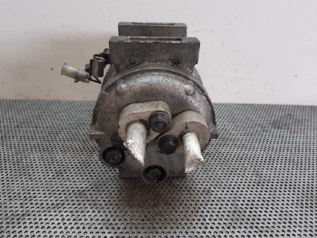 VOLVO 30613839 Компрессор кондиционера в наличии Днепр