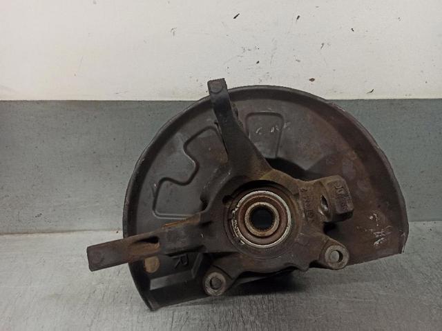 VOLVO 30620579 Цапфа передняя правая в наличии Кривой Рог