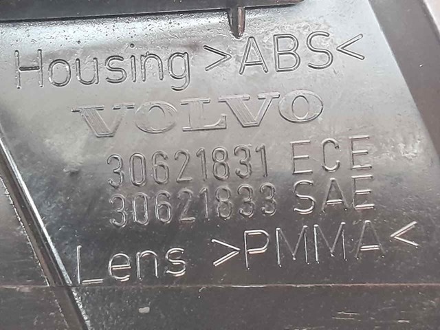 VOLVO 30621831 Поворотник левый в наличии Павлоград