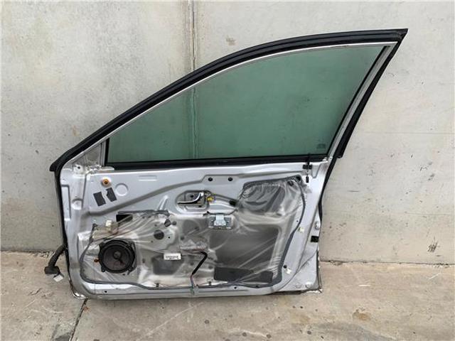 30632667 VOLVO Дверь передняя правая купить в Одесса