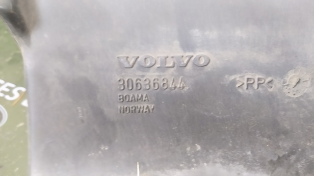 VOLVO 30636844 Впускной патрубок воздушного фильтра в наличии Кривой Рог