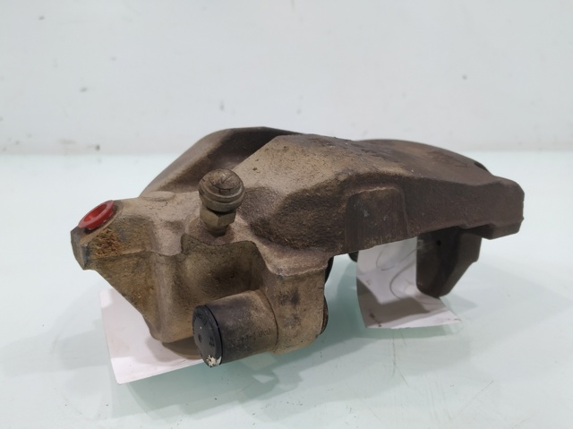 VOLVO 30639525 Суппорт тормозной задний правый в наличии Кривой Рог