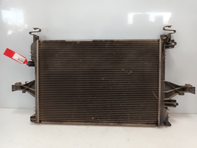 Radiador de esfriamento de motor 30645151 VOLVO