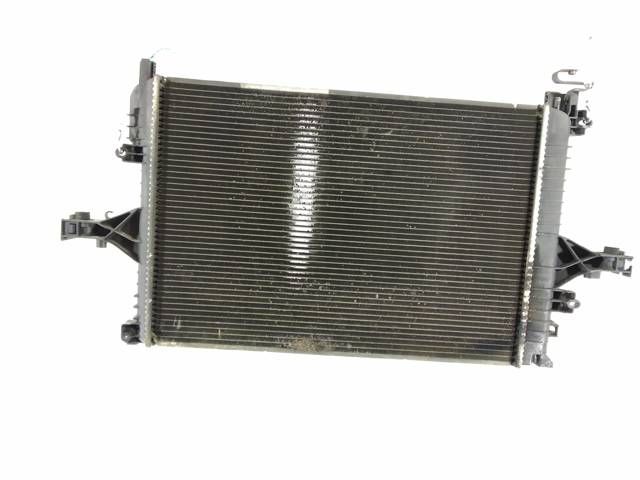Radiador de esfriamento de motor Volvo S60 1 RS, RH