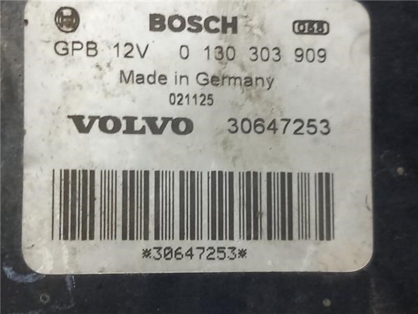 VOLVO 30647253 Диффузор радиатора охлаждения, в сборе с мотором и крыльчаткой в наличии Одесса