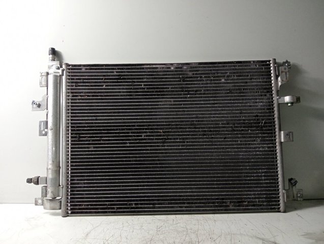 Radiador de aparelho de ar condicionado 30648953 VOLVO