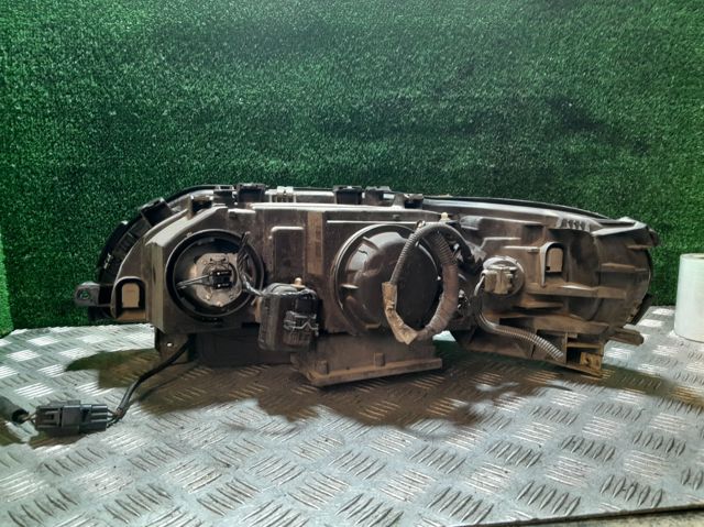 30655906 VOLVO Фара правая купить в Одесса