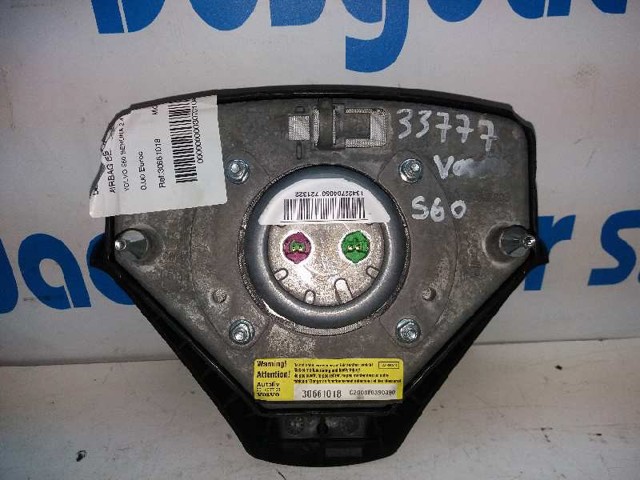 VOLVO 30661018 Подушка безопасности (AIRBAG) водительская в наличии Тернополь