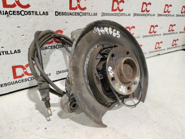VOLVO 30666557 Цапфа (поворотный кулак) задний правый в наличии Винница