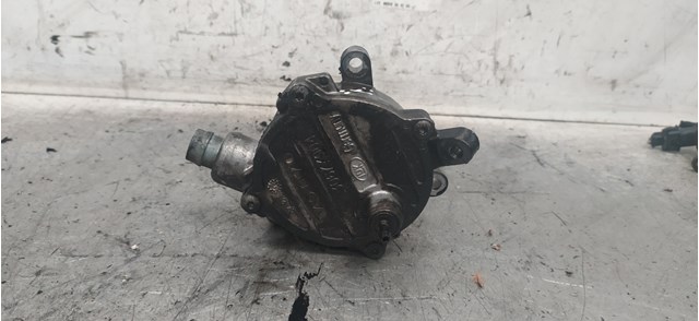 Depressor de freio / bomba de vácuo para Volvo S60 I 2.4 D5 D5244T5 30677904