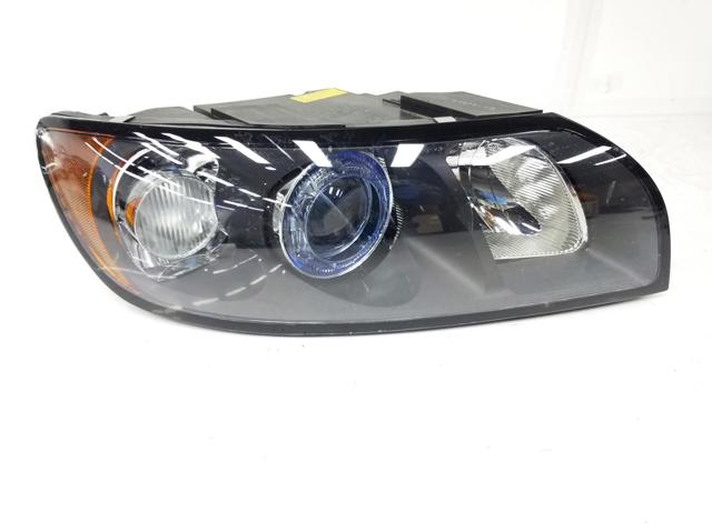 Luz direita 30678204 Volvo