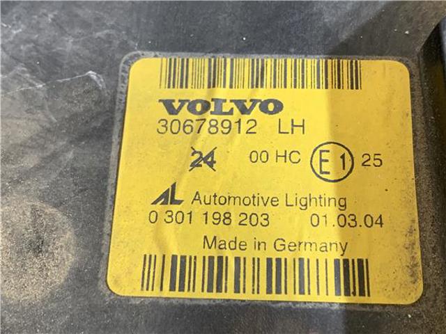 VOLVO 30678912 Левая фара в наличии Чернигов
