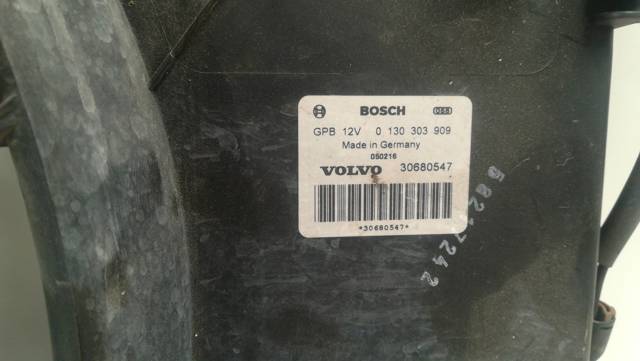 30680547 VOLVO Диффузор вентилятора в сборе с мотором и крыльчаткой купить в Киев