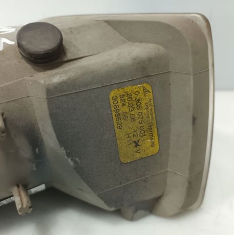VOLVO 30698629 Фара противотуманная левая в наличии Запорожье