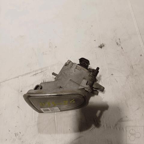 VOLVO 30698630 Фара противотуманная правая в наличии Ужгород
